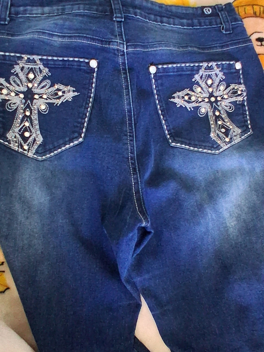 Embellished Cross Back Pocket Skinny Jeans - Dark Blue